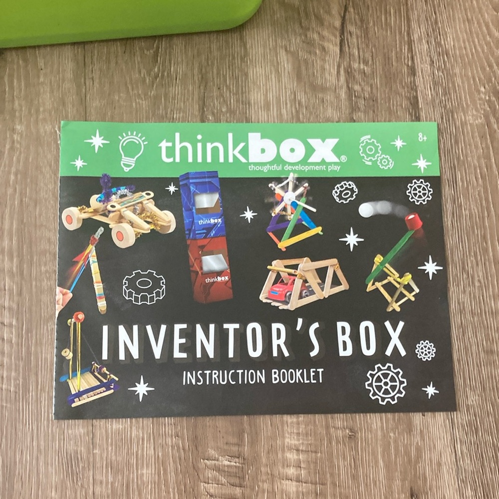 Think! Inventor's Box - Green - Picture 3 of 4